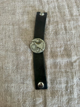 Load image into Gallery viewer, Vintage Watch T7
