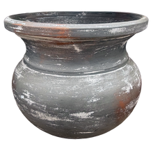 Load image into Gallery viewer, Milan Pot
